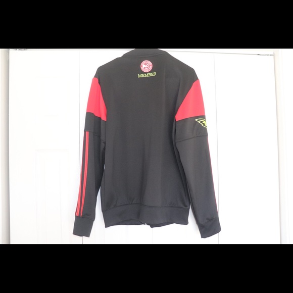 Jacket - Picture 3 of 6